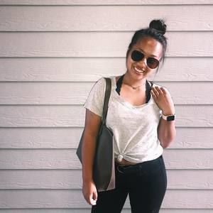 Meet your Posher, Harmony